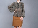 XH113337 Pleated Blouse Lady