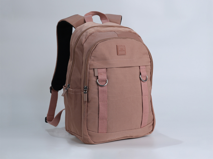 CSB3289 BackPack Man